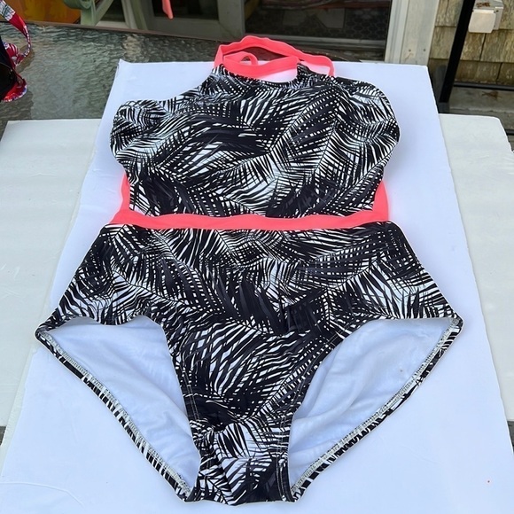 Time and Tru One Piece Bathing Swim Suit size 1X 16W 18W NWOT - Picture 1 of 8